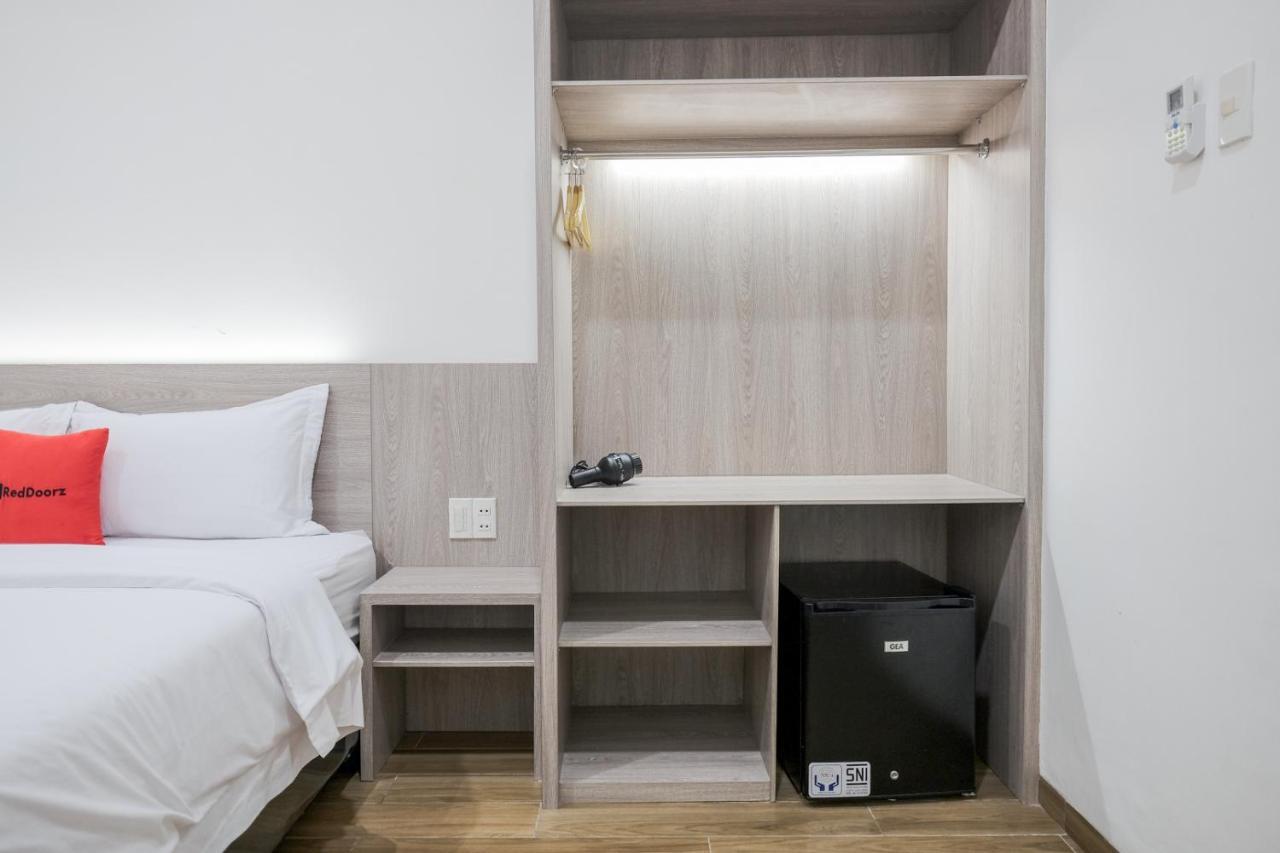 Reddoorz Plus @ Jalan Juanda Medan Buitenkant foto